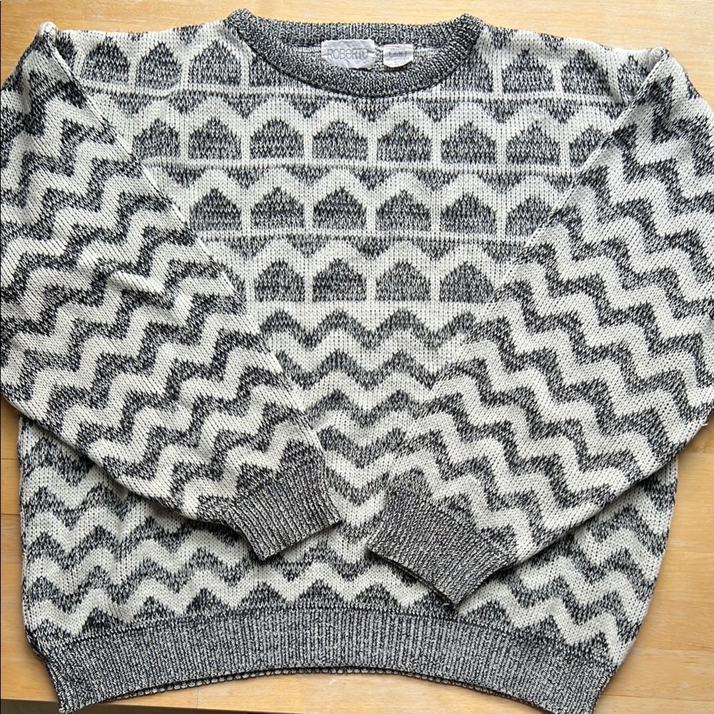 Vintage Grey and White 90s Sweater